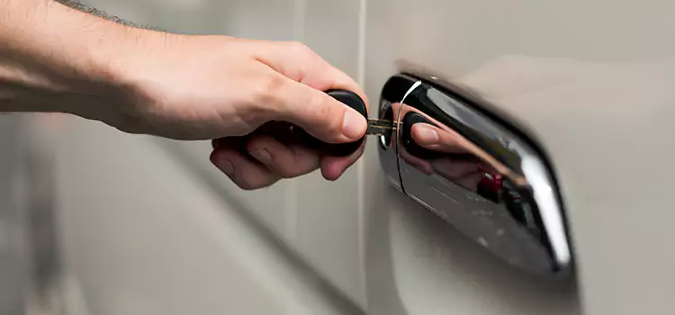 Why Choose Our Auto Locksmith Team in Dunedin, FL?